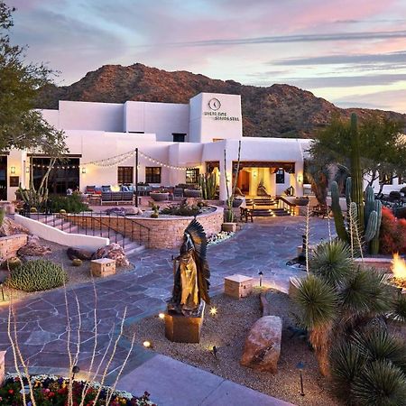 Jw Marriott Scottsdale Camelback Inn Resort & Spa Exterior photo