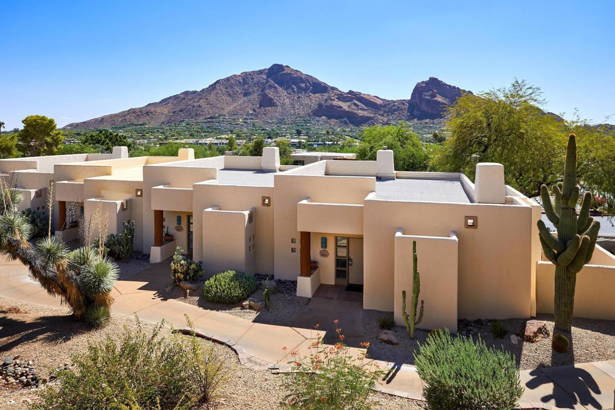 Jw Marriott Scottsdale Camelback Inn Resort & Spa Exterior photo