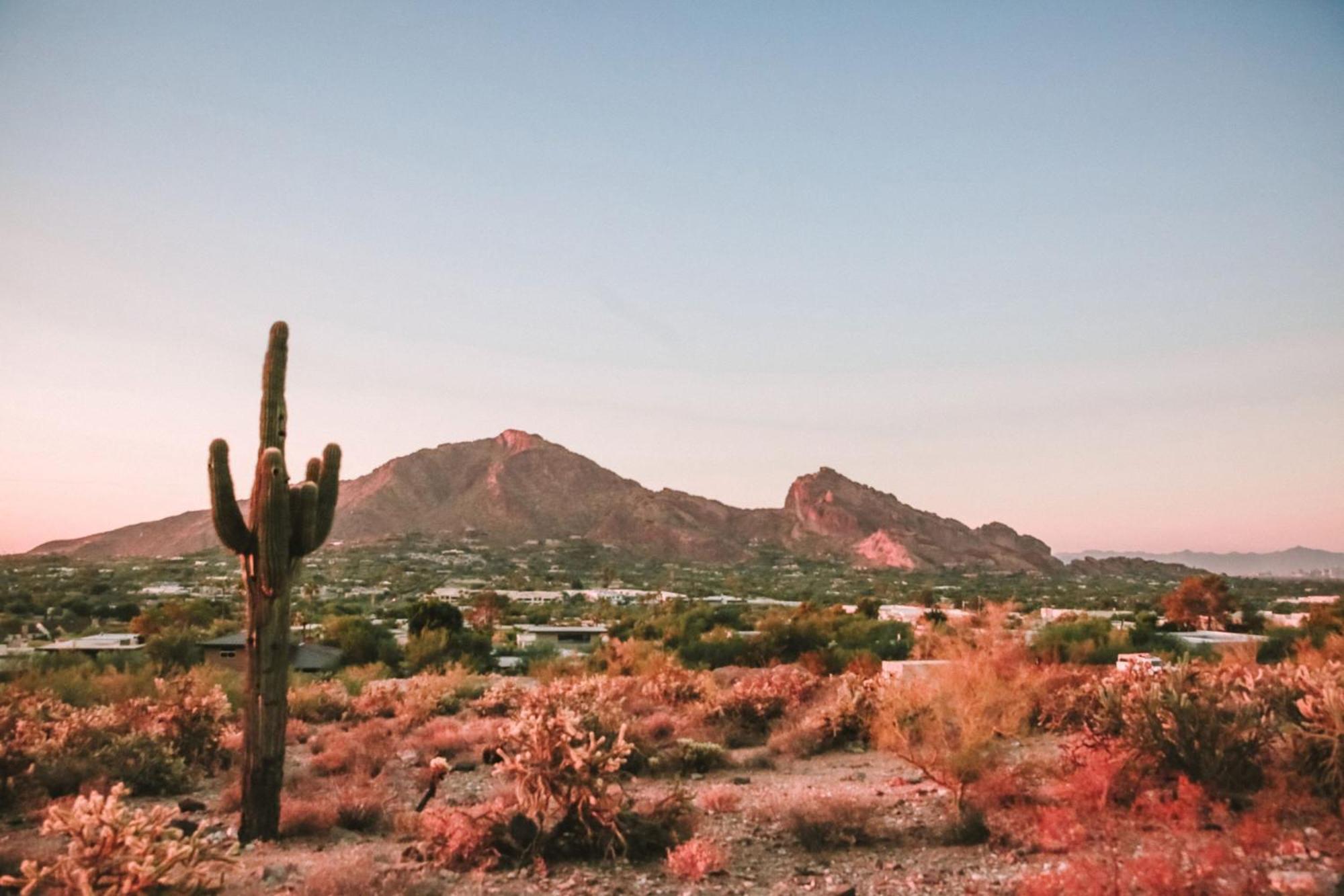 Jw Marriott Scottsdale Camelback Inn Resort & Spa Exterior photo