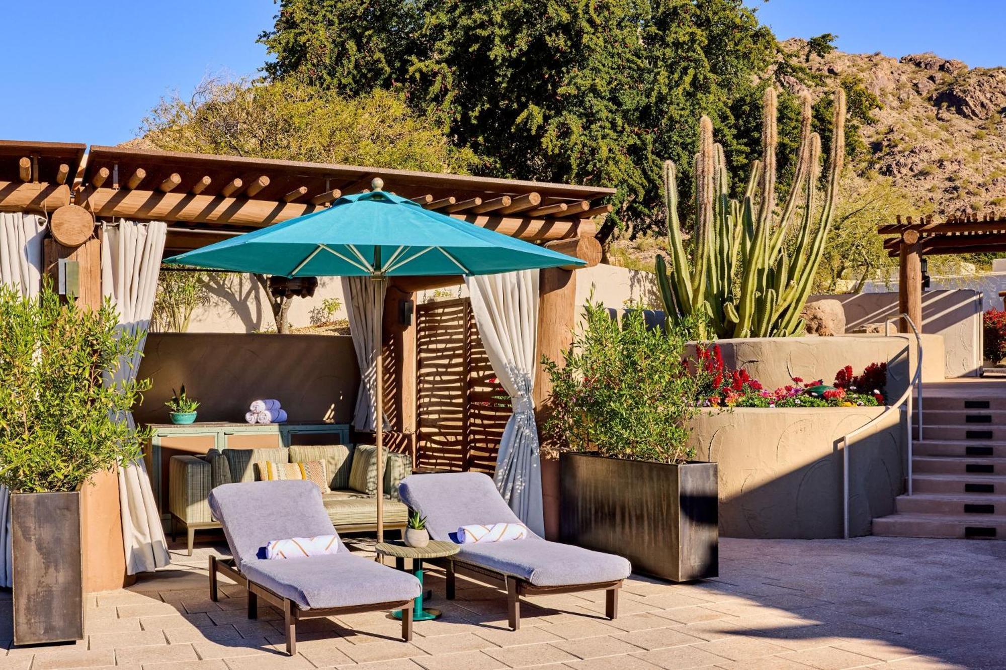 Jw Marriott Scottsdale Camelback Inn Resort & Spa Exterior photo