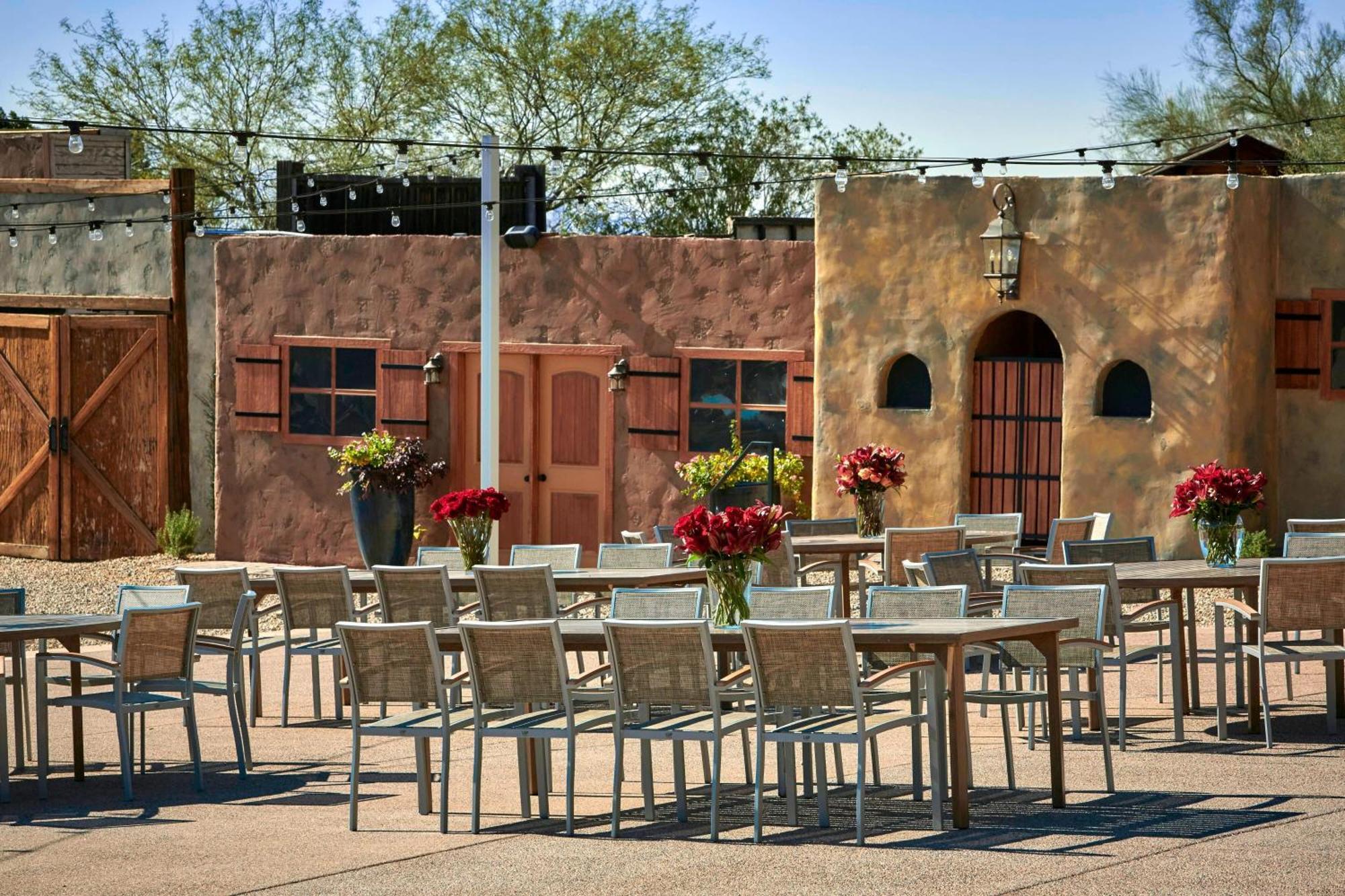 Jw Marriott Scottsdale Camelback Inn Resort & Spa Exterior photo